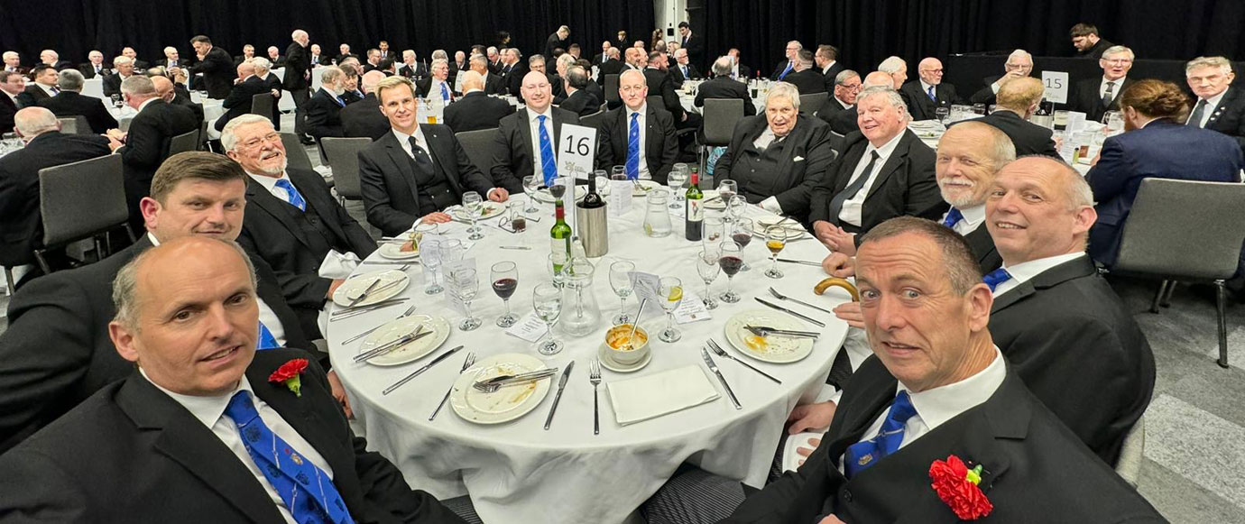 Chairman Paul Storrar (left centre), with Adelphi Lodge and Compass Lodge brethren on Table 16. Harmonic Lodge and other brethren on Table 15 (right).