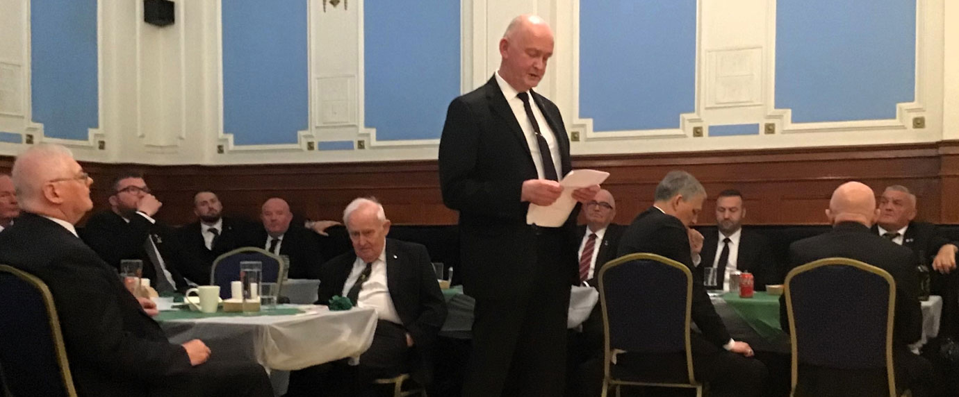 William Buchanan addresses the brethren during the festive board.