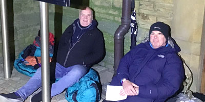 Darren Collins (right) joining Shaun Keane for the Big Sleepout.