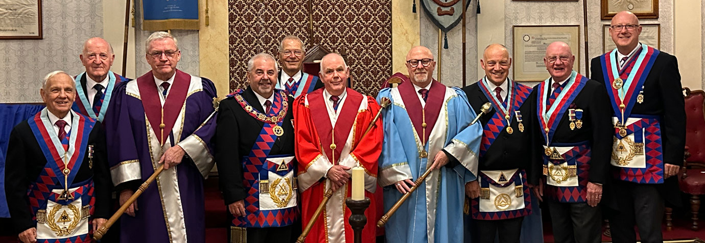 The three principals with the grand and Provincial grand officers.