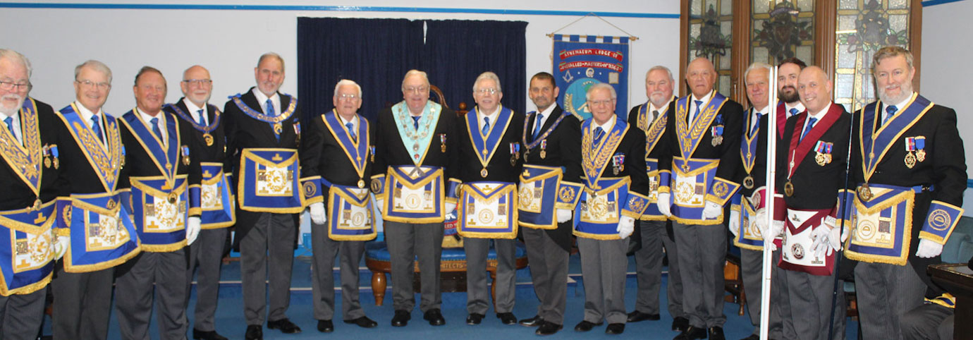 The distinguished guests gather for the installation of Len