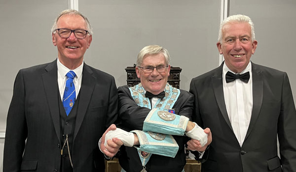 The WM Malcom Dunlop flanked by Mark Matthews (right) and John Robbie Porter.