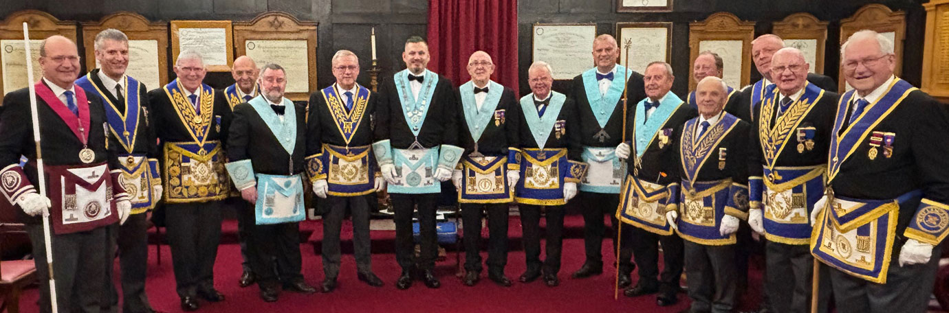 Pictured from left to right, are: Stuart Bateson, Chris Larder, Tony Harrison, Michael Church-Taylor, Ian Byron, Philip Preston, Michael Reeve, Malcolm Graham, Keith Kemp, Darren Reeve, Torquil MacLeod, Paul Broadley, Alan Jones, Daniel Crossley, David Grainger and Syd Bateson