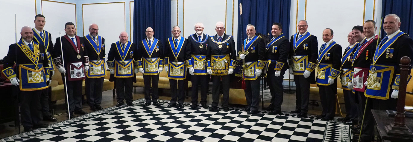 Pictured, from left to right, are; Rob Fitzsimmons, Ryan Modlin, Jason Emsley, John Gibson, Mike Silver, Keith Bennett, Peter Rowan, Dave Barr, Mark Matthews, Martin Clements, Adam Simpson, Mark Humphrey, Peter Taylor, Colin Rodgers, Mick Southern, Phil Renney and Barry Fitzgerald.