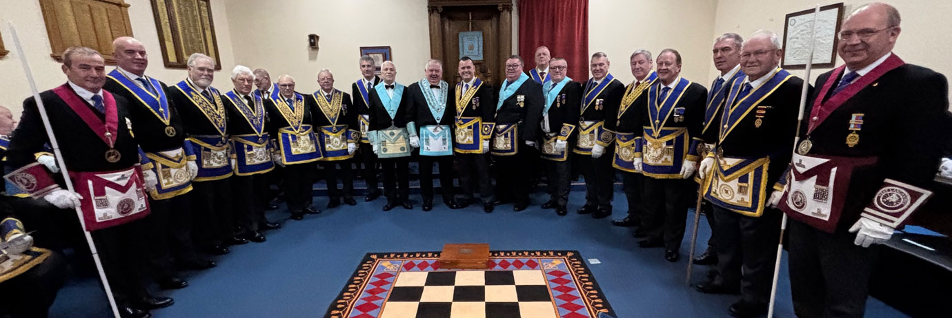 Pictured from left to right, are: Andy Baxter, Steven Ellershaw, Philip Gardner, Michael Mashiter, Bob Malcom, Malcolm Dewhurst, Keith Kemp, Chris Larder, Derek Allen, John Bassinder, John Lee, Ian Lonsdale, Daniel Crossley, Peter Whaley, Ken Greenwood, Neil McGill, Paul Broadley, Steven Murray, Syd Bateson and Stuart Bateson.