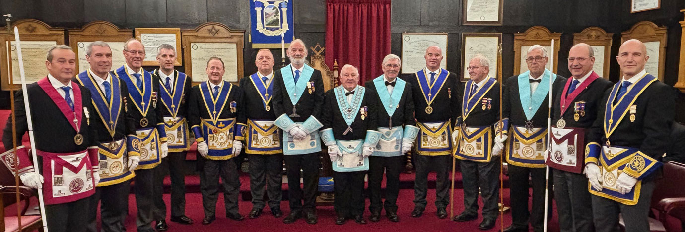 Pictured from left to right, are: Andy Baxter, Steve Muray, Graham Dowling, Chris Larder, Paul Broadley, Daniel Crossley, Paul Marshall, John Hayes, Dave Tarbun, Steven Ellershaw, Syd Bateson, Graham Taylor, Stuart Bateson and Bryan Cambidge