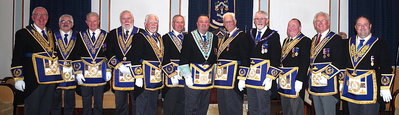 Ray Firth (centre right) with Grand and Provincial grand officers.