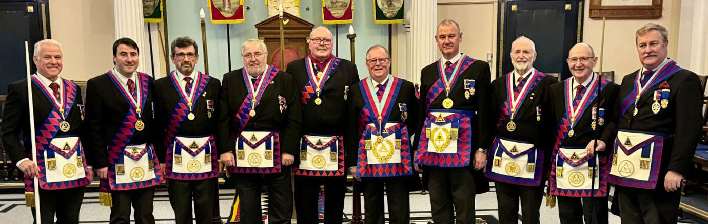 Principals with their honoured guests.