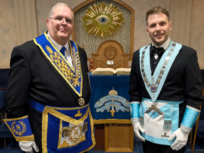Neil Ward (left) with Stuart Thomas. Neil Ward (left) with Stuart Thomas.