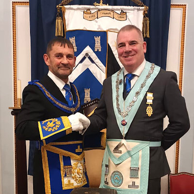 David Thomas (left) with Darren Collins.