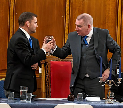 David Thomas (left) congratulates Darren Collins.