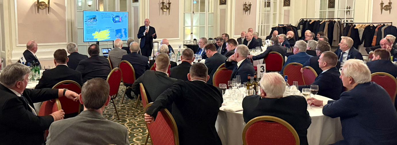 Mike Fox delivers his presentation to the group.