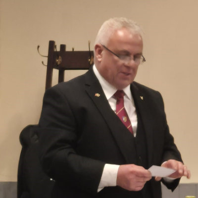 John Topping responds to the toast to Provincial grand officers.