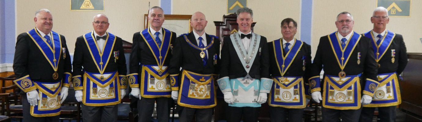 Pictured from left to right, are: Paul Cummings, John Darrell, Stephen Jelly, Malcolm Bell, Mark Sabor, Ray Lamb, David Sangster and Neil Higgins.