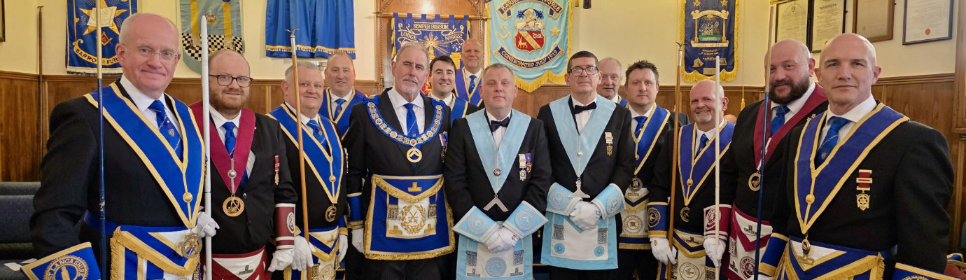 Pictured from left to right, are: Peter Littlehales, Stephen Renney, Paul Cummings, Andy McClements, Frank Umbers, Mick Southern, Barry Fitzgerald, Paul Ackred, Jon Reed, Ian Hallatt, Adam Simpson, Kevin Rigg, Ryan Mangnall and Bryan Cambidge.