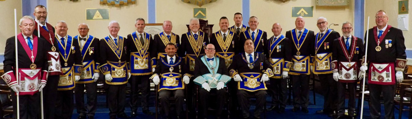 Pictured from left to right, are; Sir Peter Roscow, Stuart Flynn, Paul Cummings, John Darrell, Keith Jackson, David Edwards, Duncan Smith, David Randerson, John Lee, Ryan Modlin, Steve Jelly, Chris Keogh, Chris Thompson, Jon Davies, Bob Marsden and Andrew Greenlees. Pictured seated, are: David Thomas, Kevin Jones and Michael Tax.