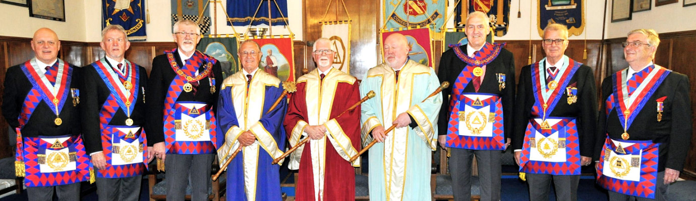 Deputy Grand Superintendent David Barr (third left) and members of the demonstration team. Deputy Grand Superintendent David Barr (third left) and members of the demonstration team.