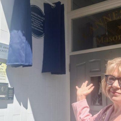 Councillor Karen Harrison opens the curtains to reveal the blue plaque. Councillor Karen Harrison opens the curtains to reveal the blue plaque.
