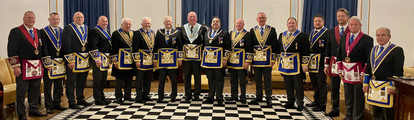 Juan Topping (centre) with grand and acting Provincial grand officers. Juan Topping (centre) with grand and acting Provincial grand officers.