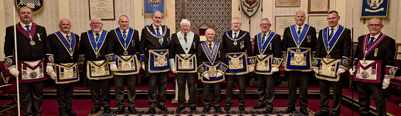 Pictured from left to right, are: Matty Woods, Kevin Rigg, Harry Chatfield, Andy McClements, Frank Umbers, Stuart Brackstone, Alan Jones, Peter Schofield, Chris Gray, Barry Fitzgerald, Jamie Lindsay and Geoff Diggles. Pictured from left to right, are: Matty Woods, Kevin Rigg, Harry Chatfield, Andy McClements, Frank Umbers, Stuart Brackstone, Alan Jones, Peter Schofield, Chris Gray, Barry Fitzgerald, Jamie Lindsay and Geoff Diggles.