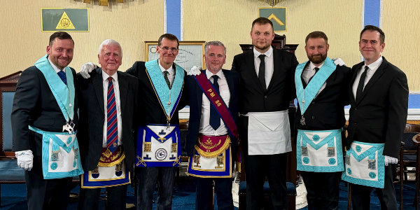 Pictured from left to right, are: Martin Porter, Blair Thomson, Paul Easton, Darrell Thomson, Lewis Kelly, Nick Easton and John Gunn. Pictured from left to right, are: Martin Porter, Blair Thomson, Paul Easton, Darrell Thomson, Lewis Kelly, Nick Easton and John Gunn.