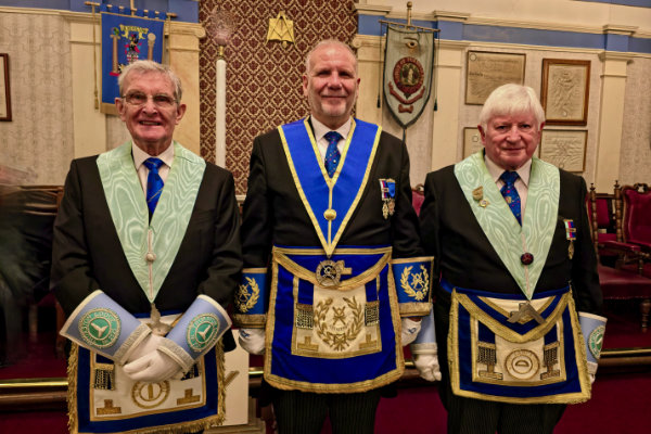 Pictured from left to right, are: Jim Richards, Barry Fitzgerald and Stuart Brackstone.