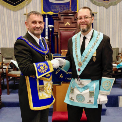 David Thomas (left) with Dr Rob Sims.